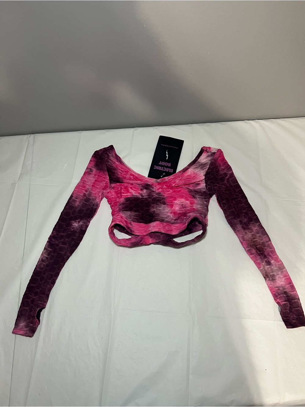 NWT Electric Body Tie-Dye Long Sleeve Activewear Crop Top Size XS